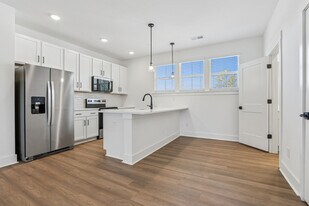 Sablewood in Charlotte, NC - Building Photo