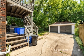 11 Ottawa St S in Hamilton, ON - Building Photo - Building Photo
