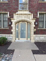 4220 McPherson Ave in St. Louis, MO - Building Photo