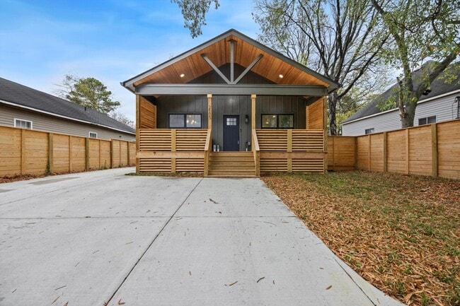 property at 2505 Vance Ave