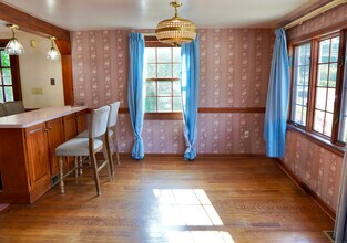 382 Quinn St in Naugatuck, CT - Building Photo - Building Photo