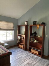 2552 Hatfield Ct in Elgin, IL - Building Photo - Building Photo