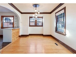 445 Upton Ave S in Minneapolis, MN - Building Photo - Building Photo