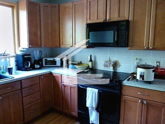 property at 31 Raymond St