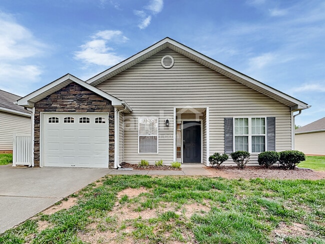 property at 124 Charlotte Ct