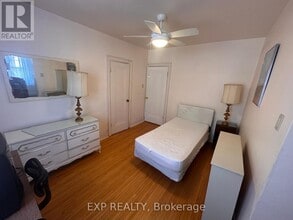31 Rusholme Dr in Toronto, ON - Building Photo - Building Photo