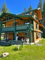 260 Rustic Ln in Bonners Ferry, ID - Building Photo