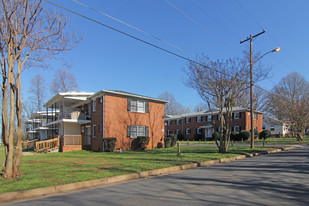 3220 Avalon Ave in Charlotte, NC - Building Photo