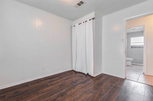 property at 3513 Bloomfield St