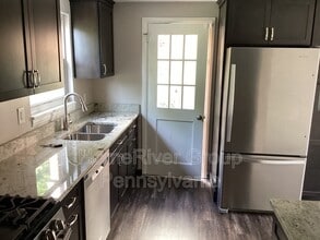 2914 Brentwood Ave in Pittsburgh, PA - Building Photo - Building Photo