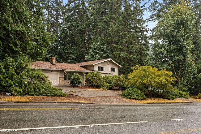 4243 164th Ave SE in Issaquah, WA - Building Photo - Building Photo