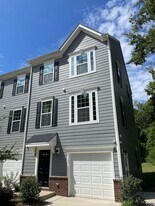 4129 Edenborn Ln in Charlotte, NC - Building Photo