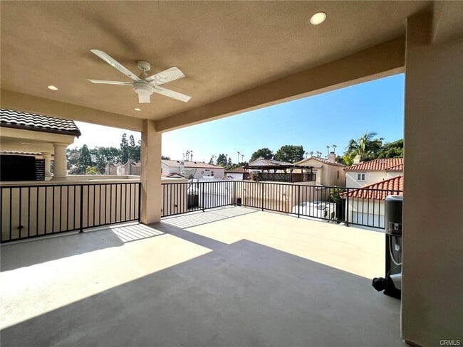 321 Flint Ave in Long Beach, CA - Building Photo - Building Photo