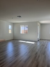 2196 Orlin Dr in Yuba City, CA - Building Photo - Building Photo