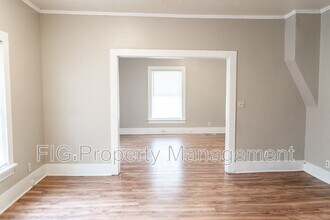 407 W Wheeler St in Rockwood, TN - Building Photo - Building Photo