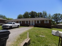 Tandy Dr. in Clarksville, TN - Building Photo - Building Photo