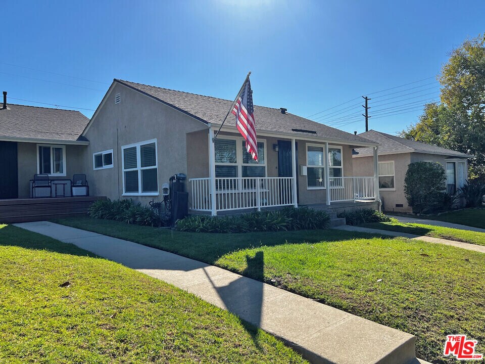10790 Galvin St in Culver City, CA - Building Photo