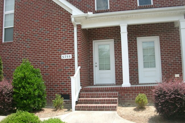 property at 3755 Savannah Way