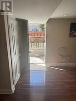 7070 Gillespie Ln in Mississauga, ON - Building Photo