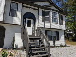 934 Bay Ridge Dr in Lawrenceville, GA - Building Photo - Building Photo