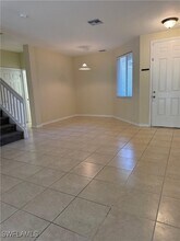 9602 Roundstone Cir in Ft. Myers, FL - Building Photo - Building Photo