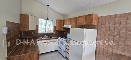 9455 Juniper Dr in Tobyhanna, PA - Building Photo - Building Photo