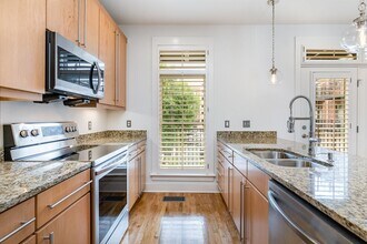 338 Harrison St in Nashville, TN - Building Photo - Building Photo