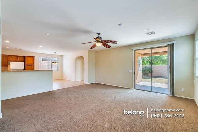 9609 N 181st Ln in Waddell, AZ - Foto de edificio - Building Photo