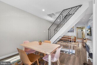 1837 E Albert St in Philadelphia, PA - Building Photo - Building Photo
