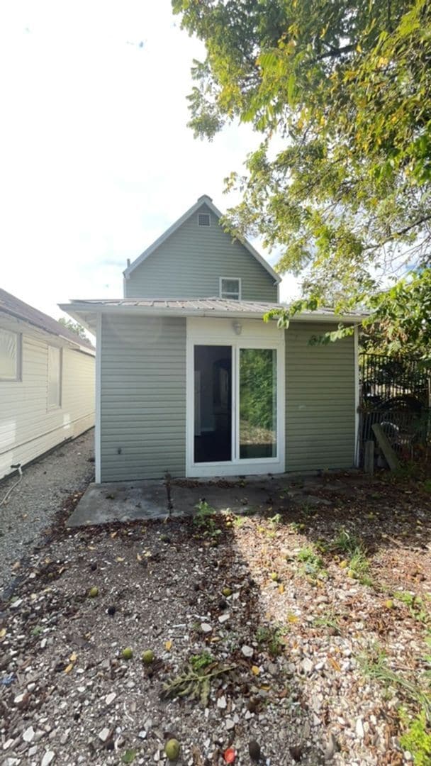 424 S Elliott St in Muncie, IN - Building Photo - Building Photo