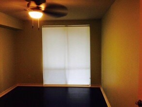 4643 Wild Indigo St-Unit -418 in Houston, TX - Building Photo - Building Photo