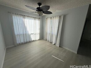 98-2050-2050 Kipikua St in Aiea, HI - Building Photo - Building Photo