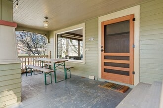 3836 NE 17th Ave in Portland, OR - Building Photo - Building Photo