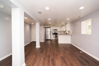 4123 W Wellington Ave in Chicago, IL - Building Photo - Building Photo