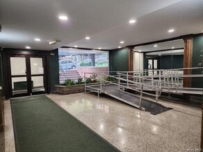 10255-102-67 67th Dr in Queens, NY - Building Photo - Building Photo