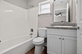 7057 Smith St in Bay St. Louis, MS - Building Photo - Building Photo