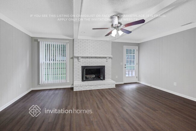 123 Woodvale Dr in Hendersonville, TN - Foto de edificio - Building Photo