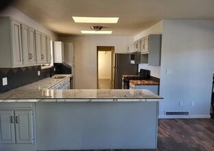 1725 W McIntosh Dr in Prescott, AZ - Building Photo - Building Photo