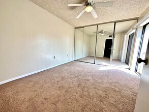 805 8th Way in West Palm Beach, FL - Building Photo - Building Photo