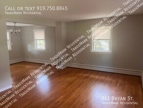 841 Bryan St in Raleigh, NC - Building Photo - Building Photo