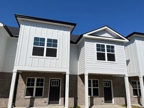 100 Theron Dr in Lebanon, TN - Building Photo - Building Photo