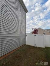 673 Nannyberry Ln in Concord, NC - Building Photo - Building Photo