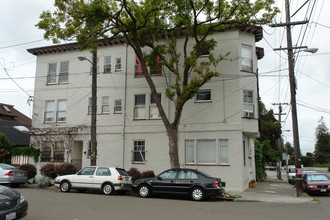 2004-2010 Emerson St in Berkeley, CA - Building Photo - Building Photo