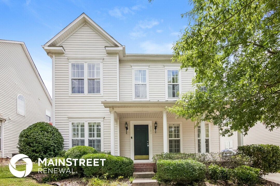 2582 Laurelview Dr NW in Concord, NC - Building Photo