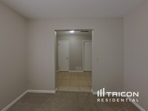 8146 Niska Trail in Jacksonville, FL - Building Photo - Building Photo