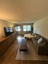 360 57th Ave NE in Fridley, MN - Building Photo - Building Photo