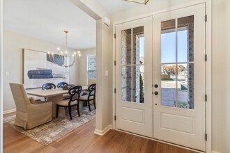 584 Holden Dr in Cordova, TN - Building Photo - Building Photo