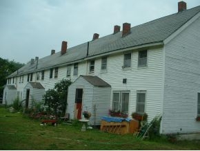 20-30 Front St in Rochester, NH - Foto de edificio