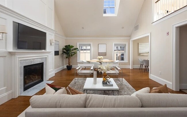 31 Mt Vernon St in Boston, MA - Building Photo - Building Photo