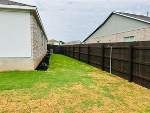 4220 Rimrock Rose Ln in Andice, TX - Building Photo - Building Photo